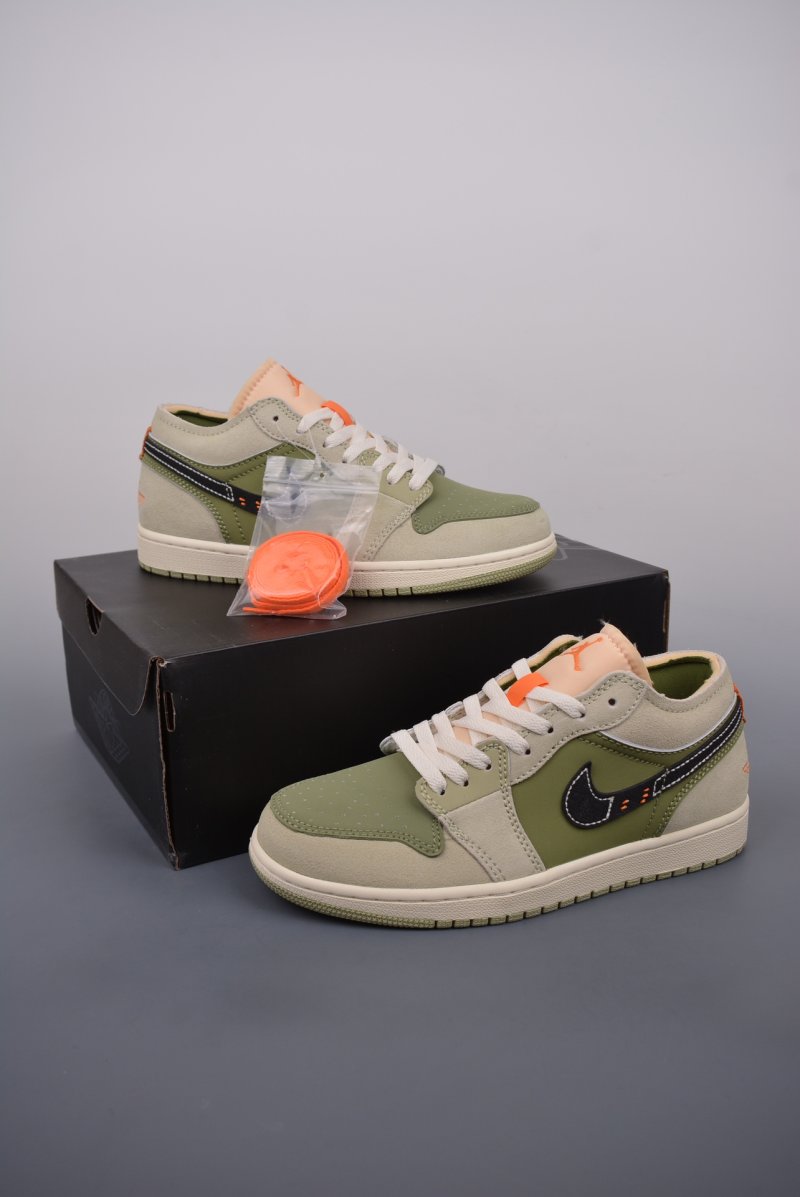Air Jordan 1 Low 'Retro Green' view