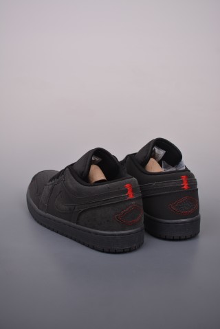 Air Jordan 1 Low 'Black / Grey Toe' view 2