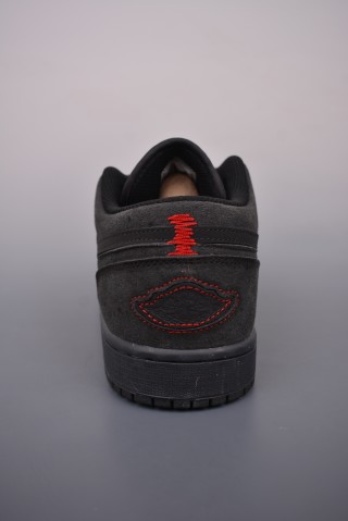 Air Jordan 1 Low 'Black / Grey Toe' view 4