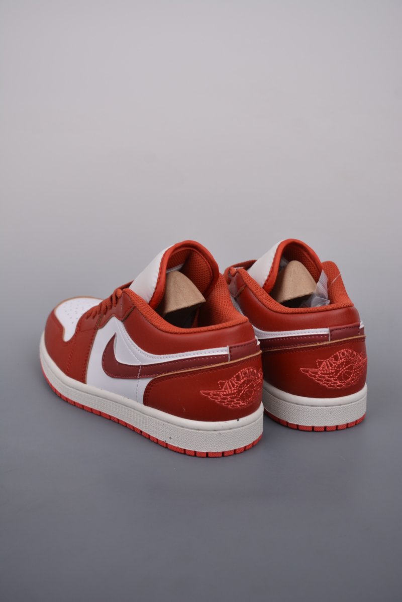 Air Jordan 1 Low 'White / Red Toe' view
