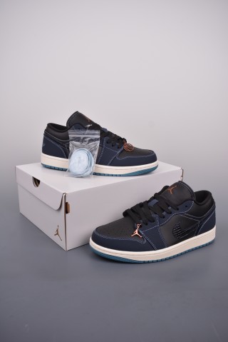 Air Jordan 1 Low 'Black / Blue Toe' view 5