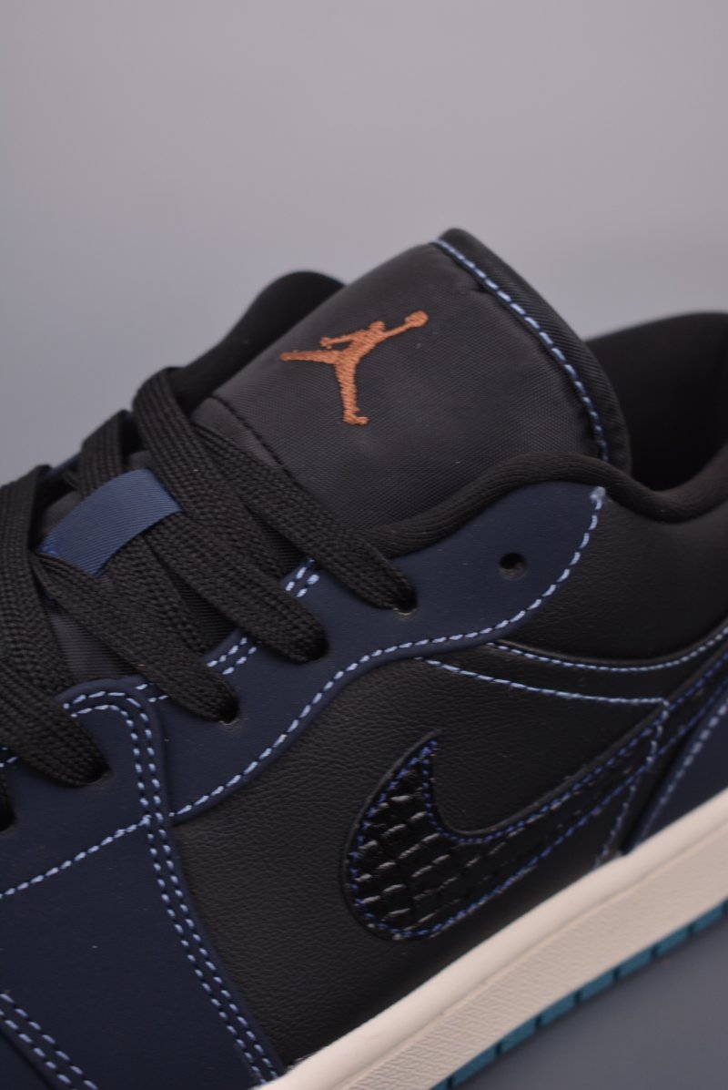 Air Jordan 1 Low 'Black / Blue Toe' view