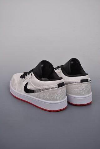Air Jordan 1 Low 'Silk Toe' view 2