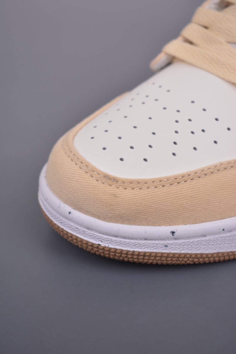 Air Jordan 1 Low 'White / Yellow Toe' view