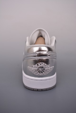 Air Jordan 1 Low 'White / Silver Toe' view 4