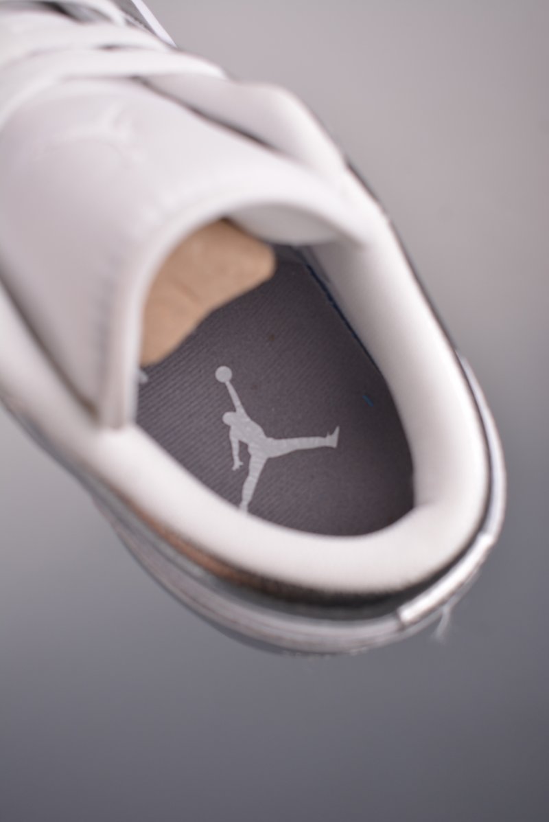 Air Jordan 1 Low 'White / Silver Toe' view
