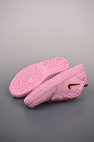 Air Jordan 1 Low 'Pink / Gold Toe' view 3