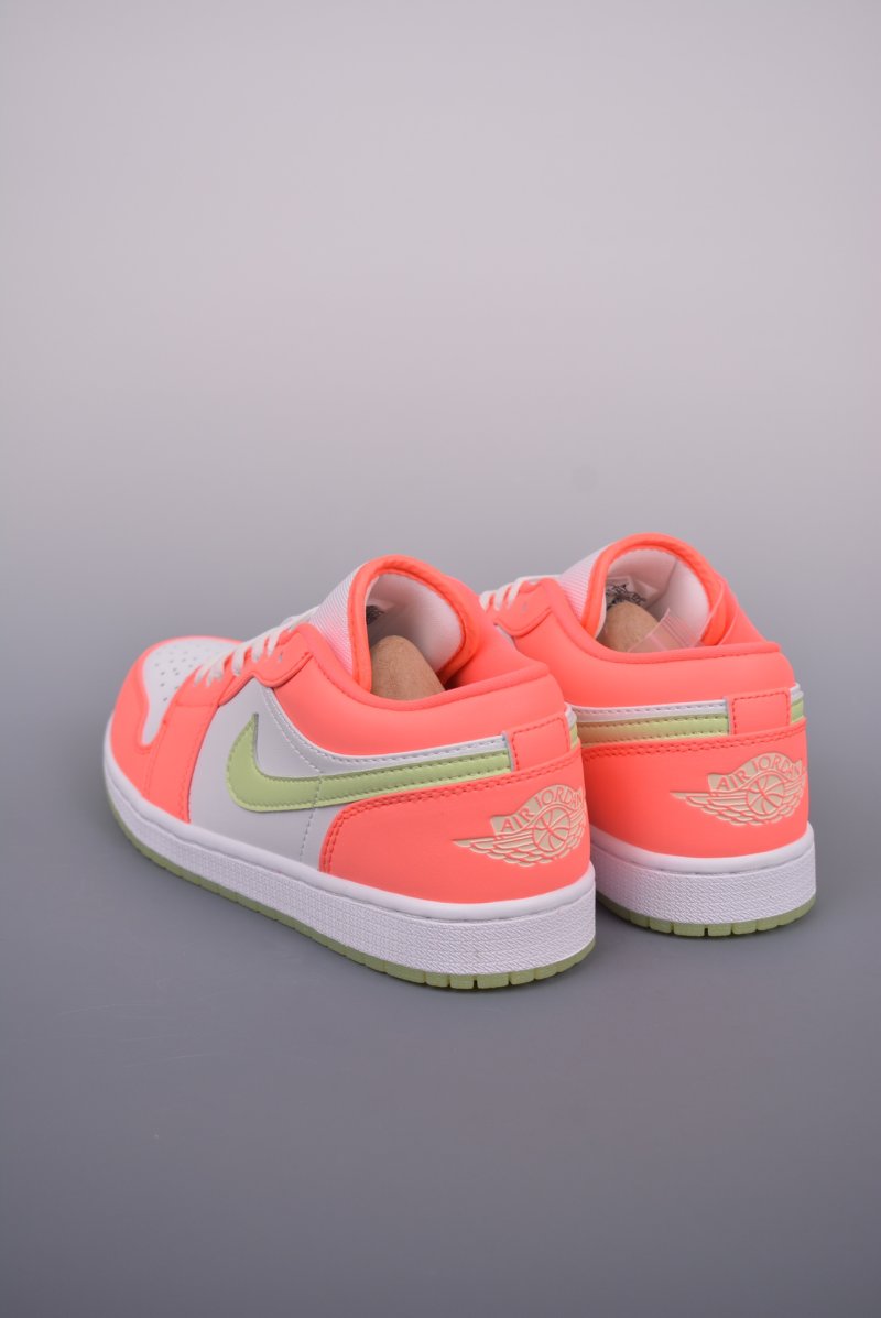 Air Jordan 1 Low 'Fluorescent Pink Toe' view