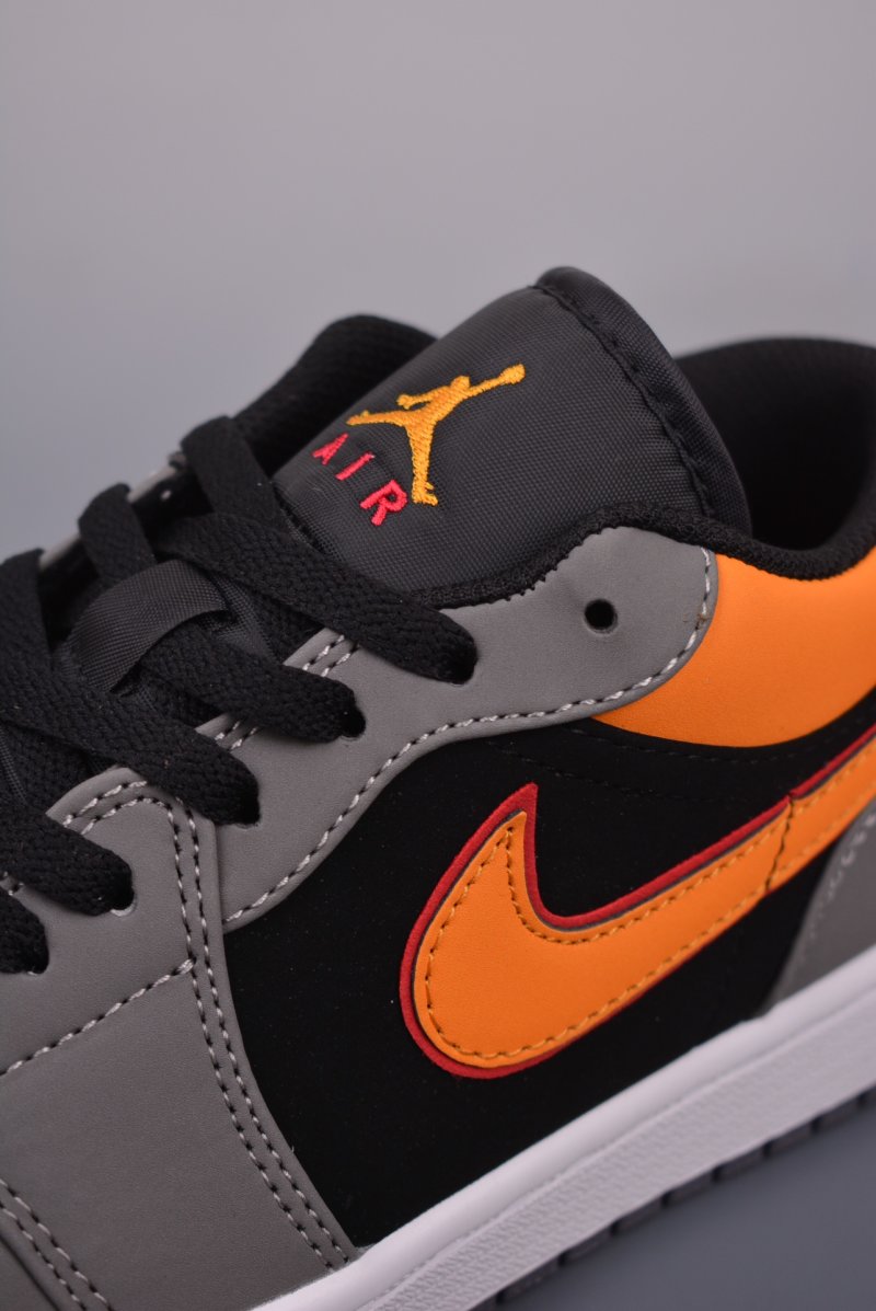 Air Jordan 1 Low 'Black / Grey Toe' view