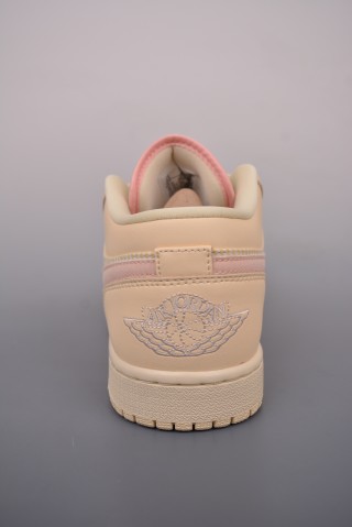 Air Jordan 1 Low 'Cream / Yellow' view 4