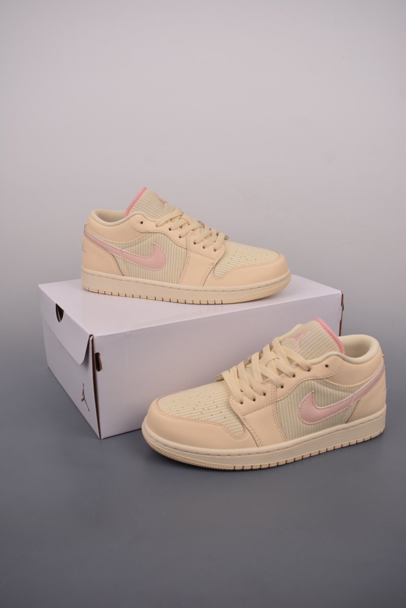 Air Jordan 1 Low 'Cream / Yellow' view