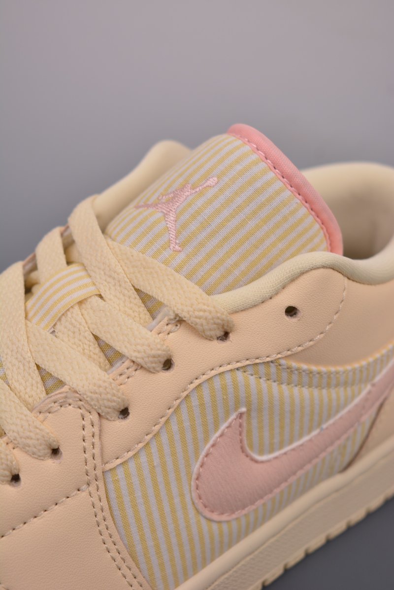 Air Jordan 1 Low 'Cream / Yellow' view