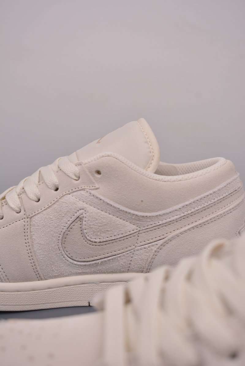 Air Jordan 1 Low 'Cream' view