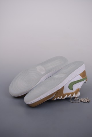 Air Jordan 1 Low 'Year Of The Dragon' view 3