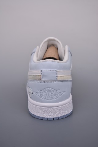 Air Jordan 1 Low 'Icy' view 4