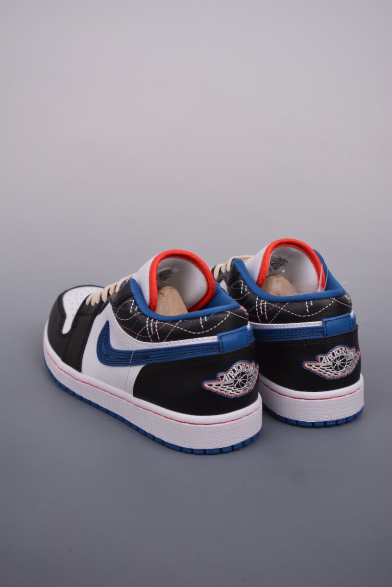 Air Jordan 1 Low 'Black / White / Blue' view