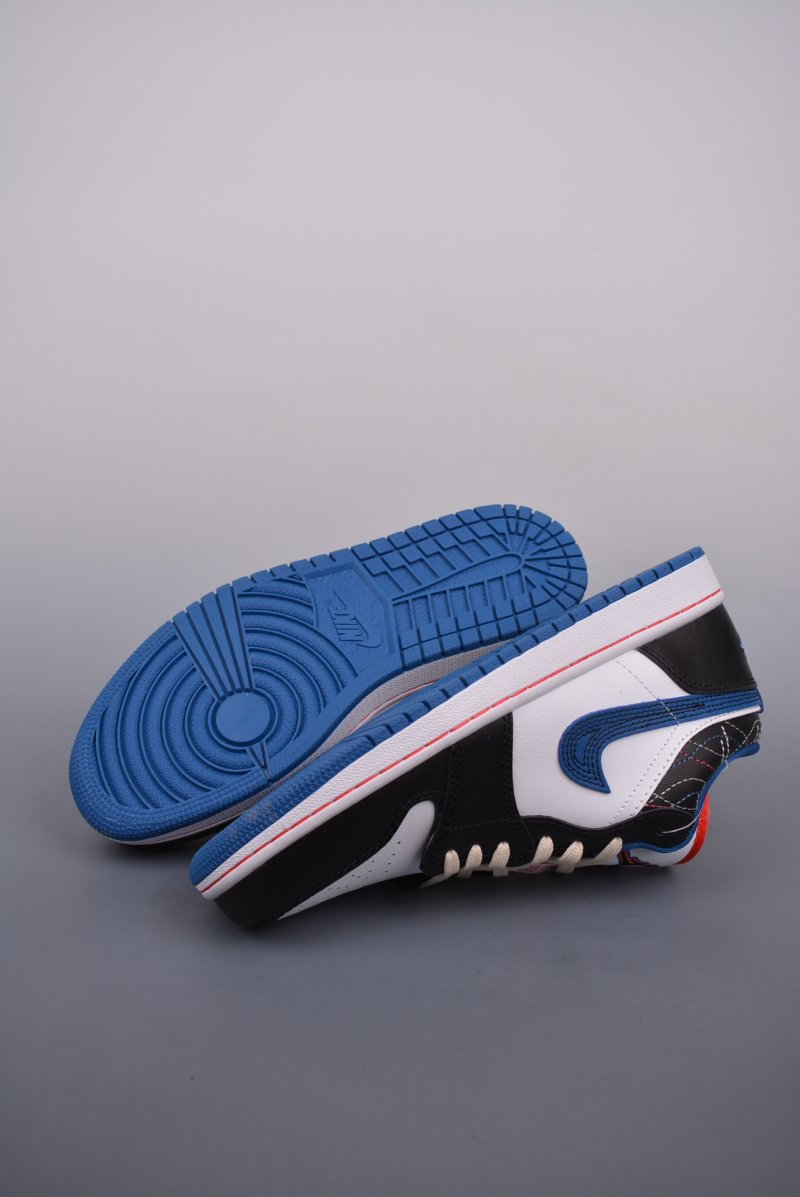Air Jordan 1 Low 'Black / White / Blue' view