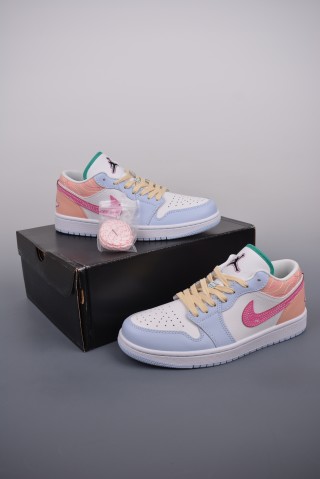 Air Jordan 1 Low 'Beige / Pink' view 5