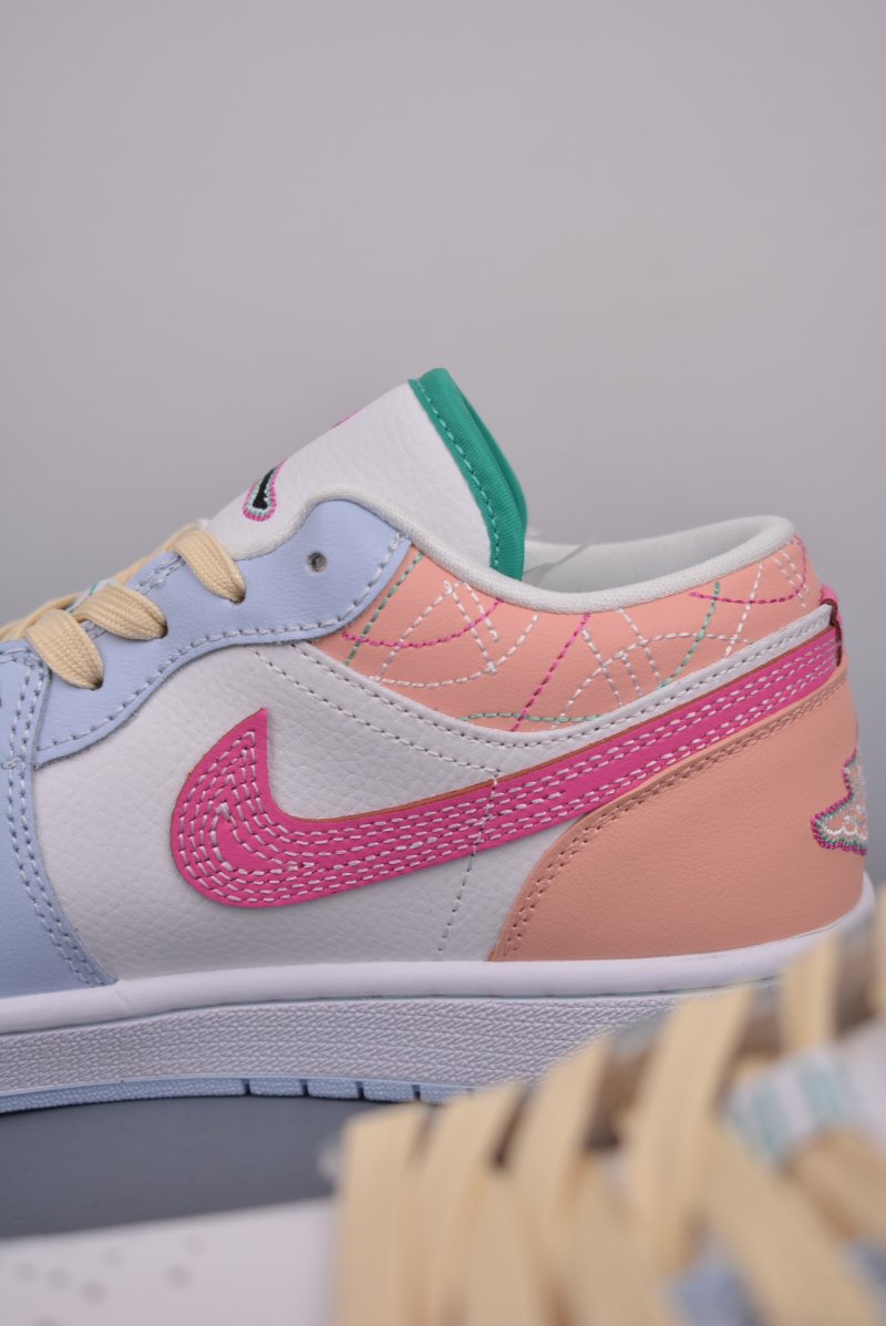 Air Jordan 1 Low 'Beige / Pink' view