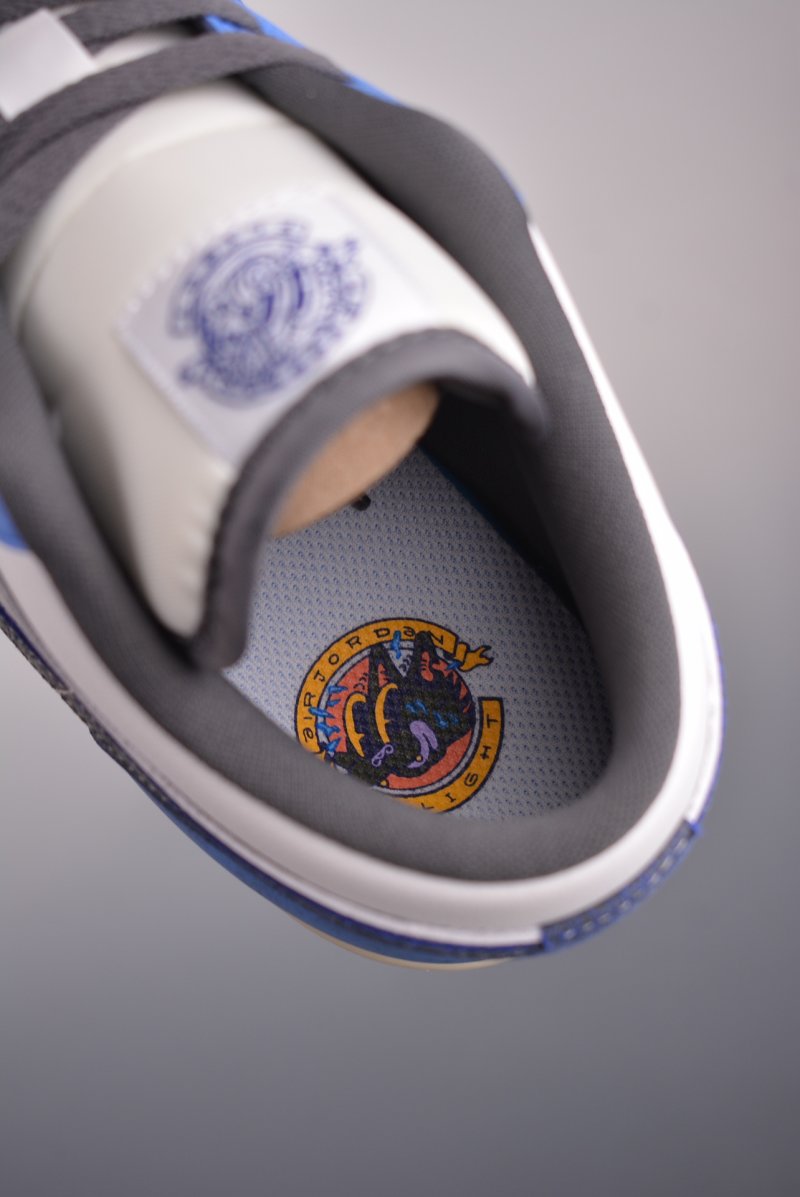 Air Jordan 1 Low 'Blue / White / Black' view