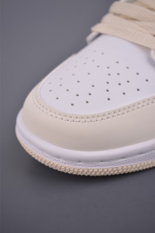 Air Jordan 1 Low 'White / Yellow' view 6