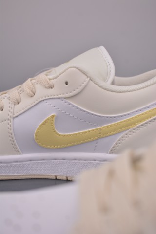 Air Jordan 1 Low 'White / Yellow' view 8