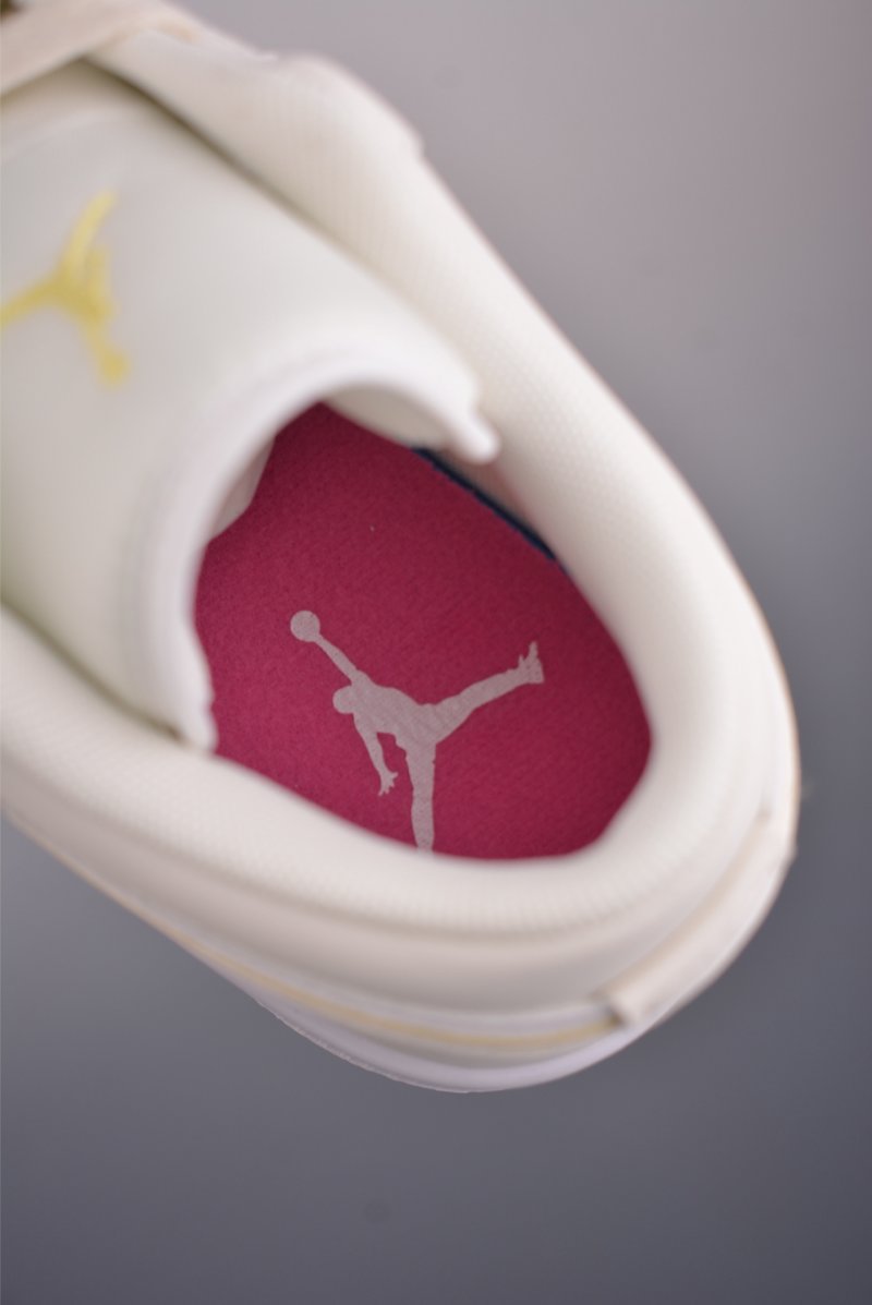 Air Jordan 1 Low 'White / Yellow' view