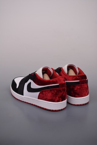 Air Jordan 1 Low 'Black / Red Velvet' view 2