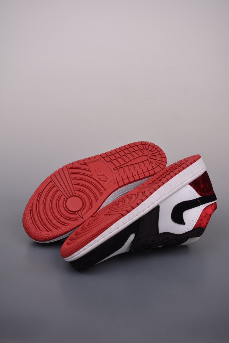 Air Jordan 1 Low 'Black / Red Velvet' view