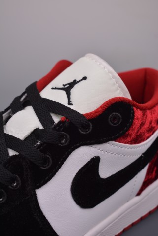 Air Jordan 1 Low 'Black / Red Velvet' view 7