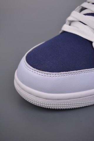Air Jordan 1 Low 'White / Blue' view 6