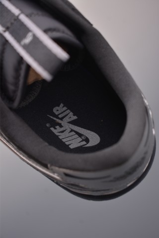 Air Jordan 1 Low 'Grey / Black / Silver' view 9