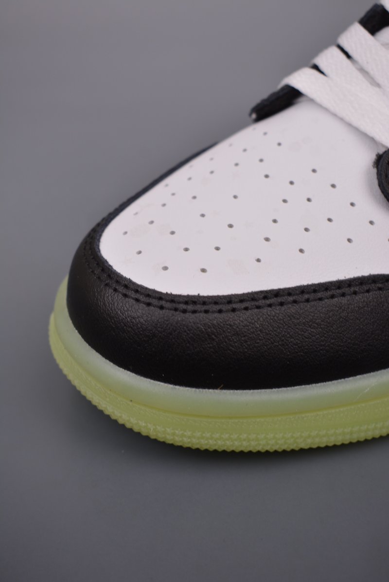 Air Jordan 1 Low 'Yellow / White / Purple' view