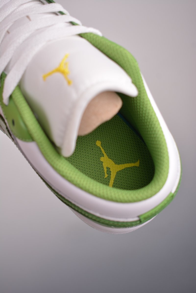 Air Jordan 1 Low 'Apple Green' view