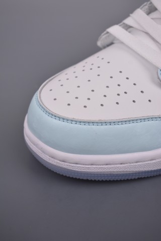 Air Jordan 1 Low 'White / Blue Quicksand' view 6