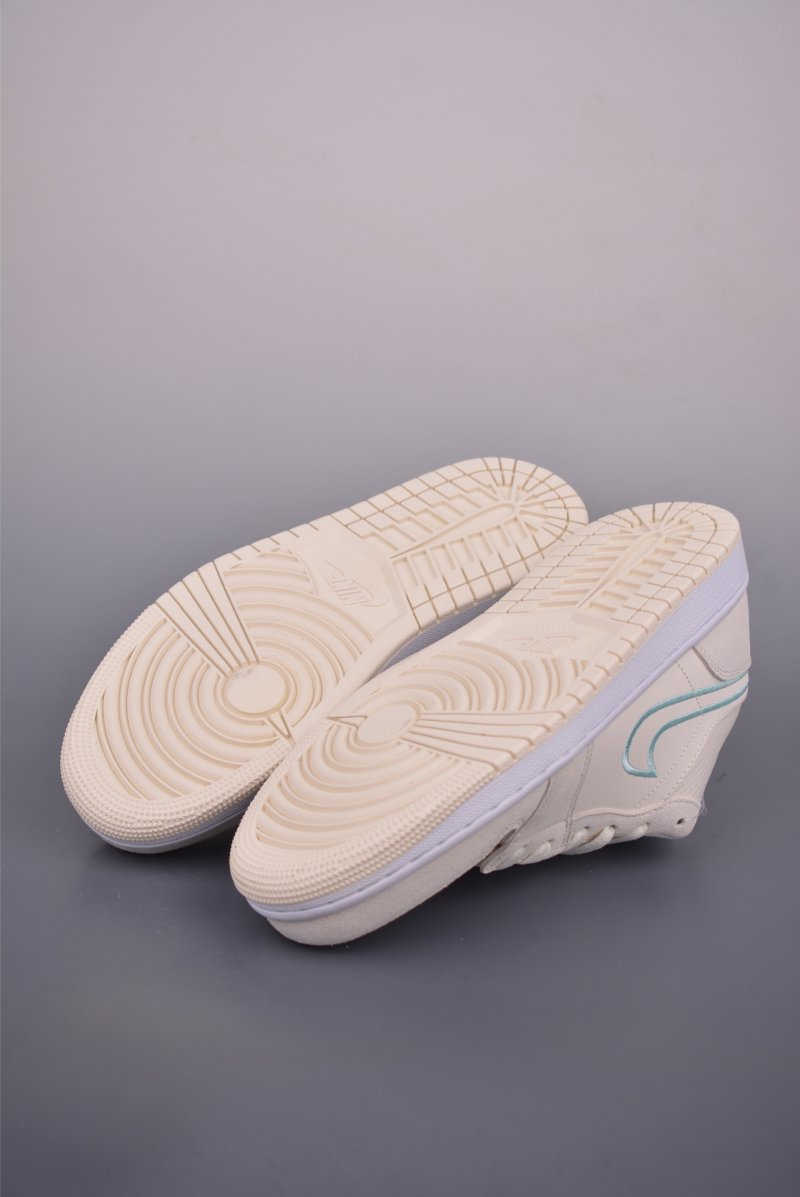 Air Jordan 1 Low 'Cream / Blue' view