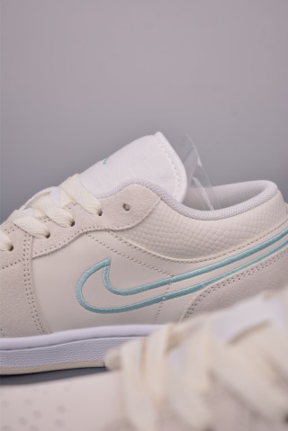 Air Jordan 1 Low 'Cream / Blue' view 8