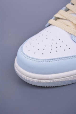 Air Jordan 1 Low 'Blue / White' view 6
