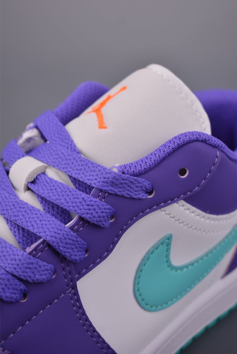 Air Jordan 1 Low 'White / Purple' view