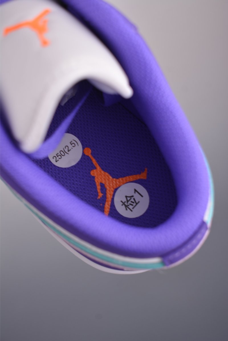 Air Jordan 1 Low 'White / Purple' view