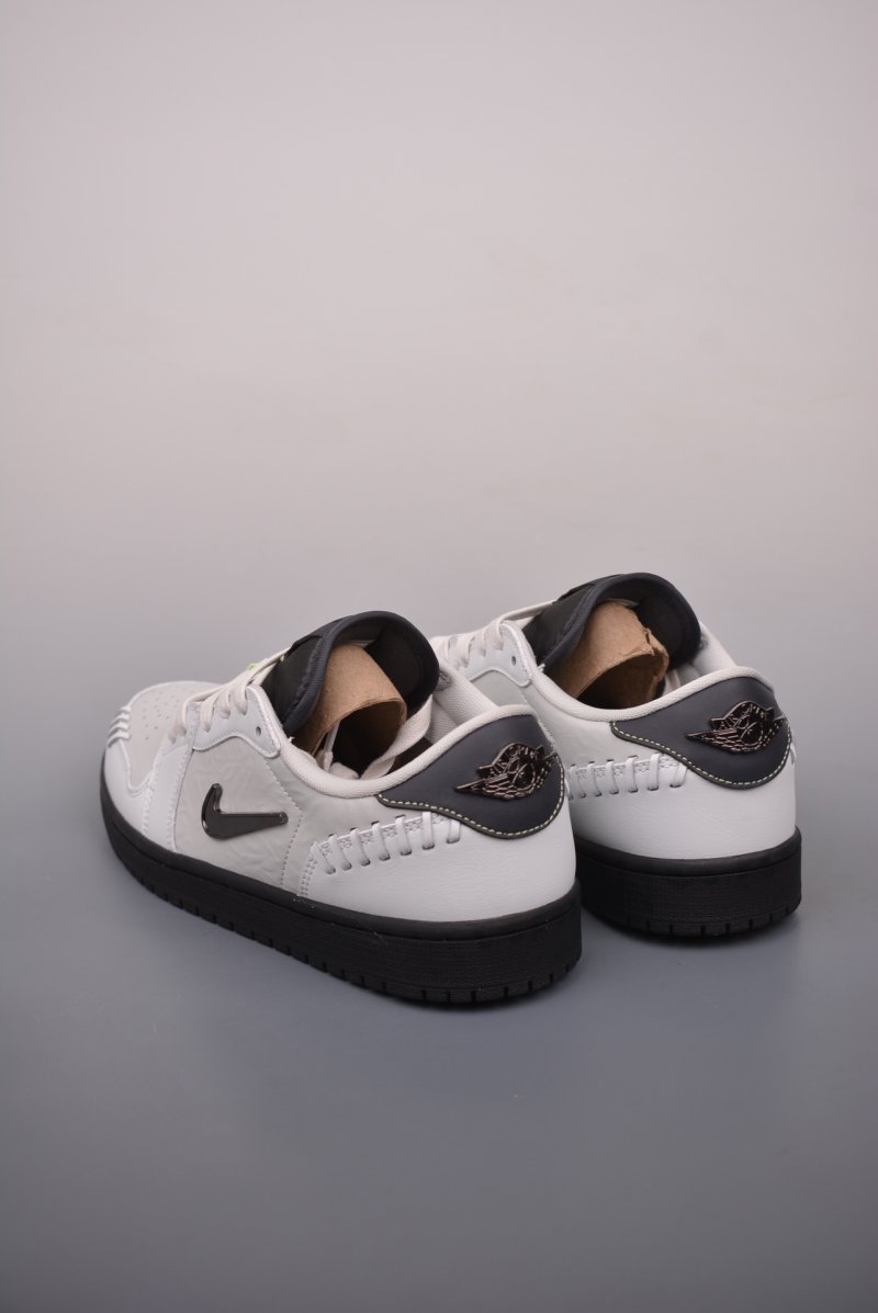 Air Jordan 1 Low 'Grey Cat' view