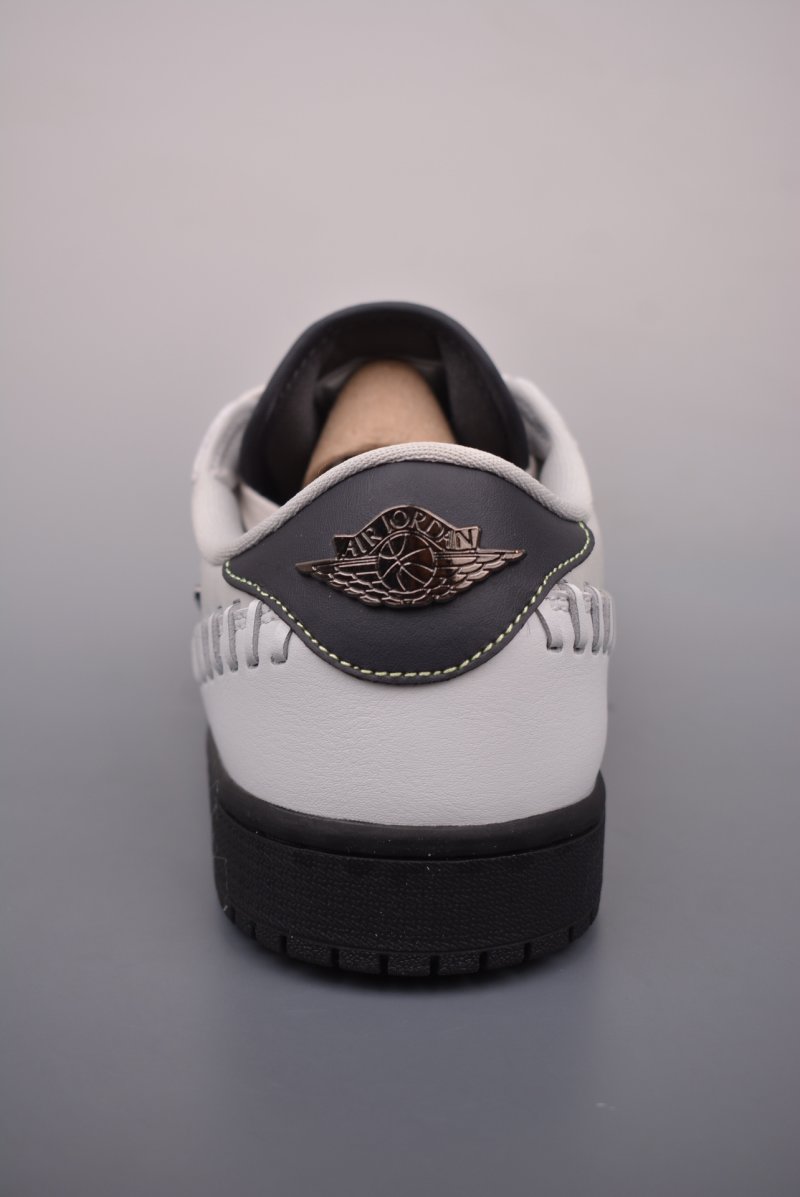 Air Jordan 1 Low 'Grey Cat' view