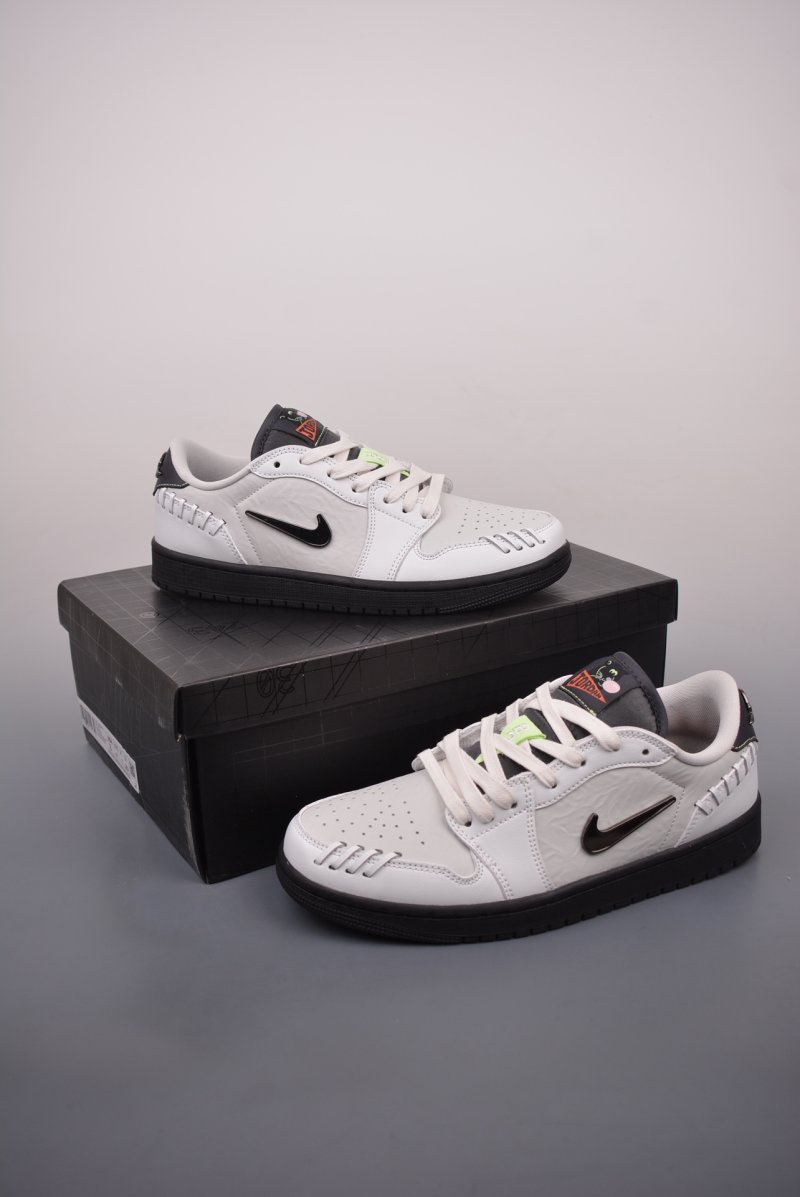 Air Jordan 1 Low 'Grey Cat' view