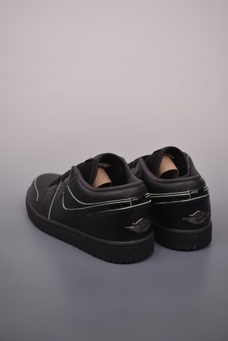 Air Jordan 1 Low 'Black / Green' view 2