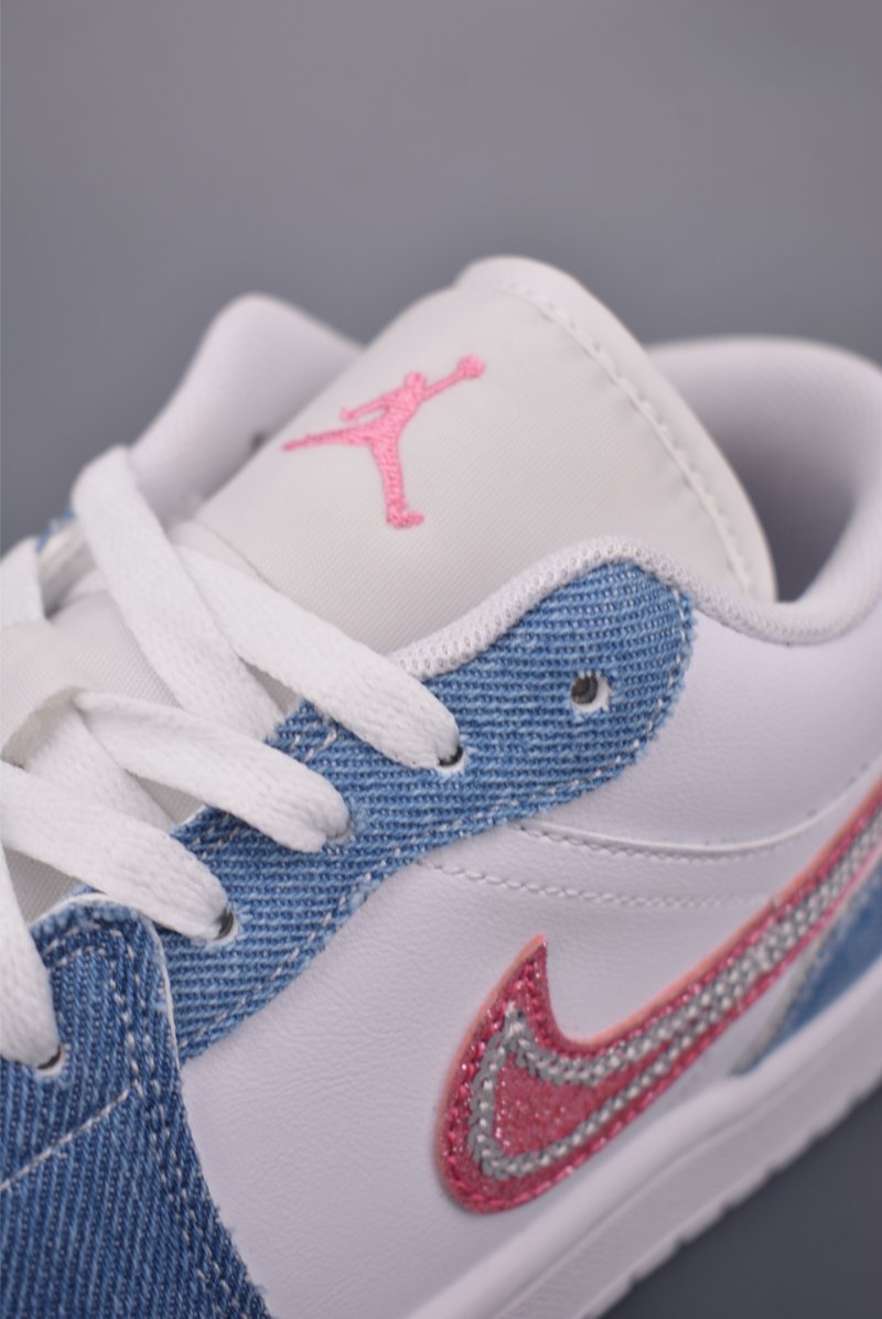 Air Jordan 1 Low 'Blue / Pink' view