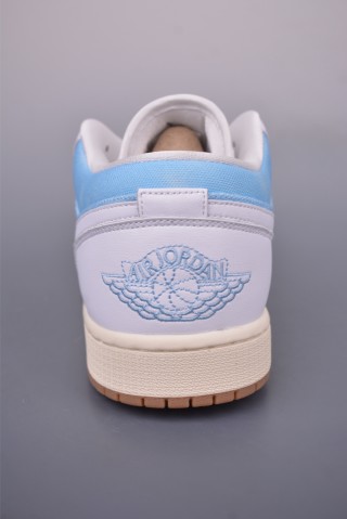 Air Jordan 1 Low 'Blue / White Denim' view 4