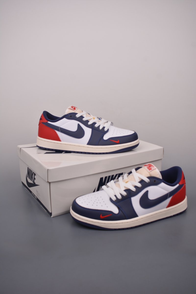 Air Jordan 1 Low 'Red / White / Blue' view