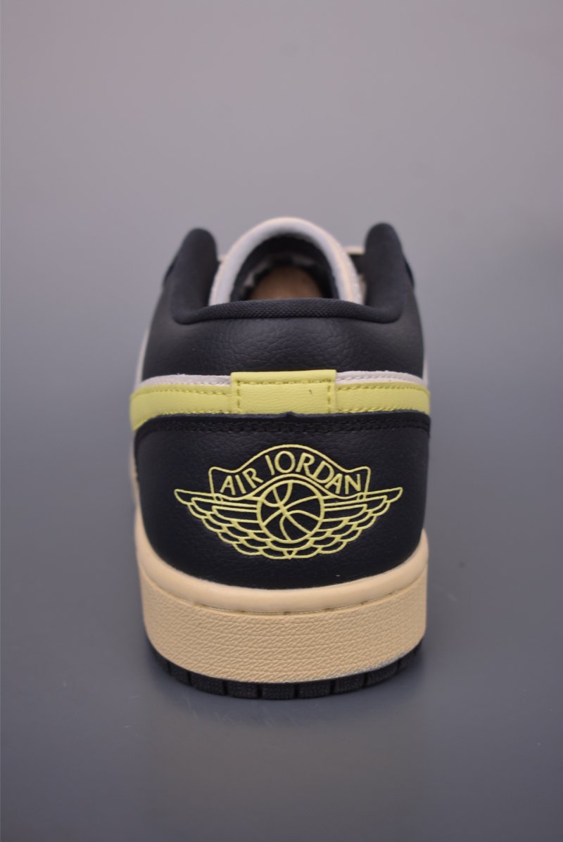 Air Jordan 1 Low '85th Anniversary' view