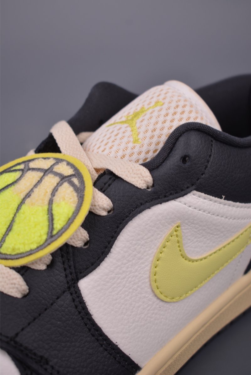 Air Jordan 1 Low '85th Anniversary' view