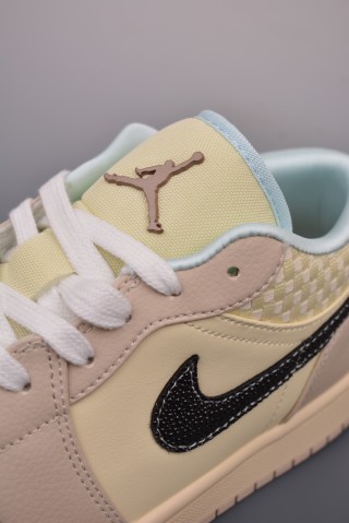 Air Jordan 1 Low 'Cream / Brown' view 7